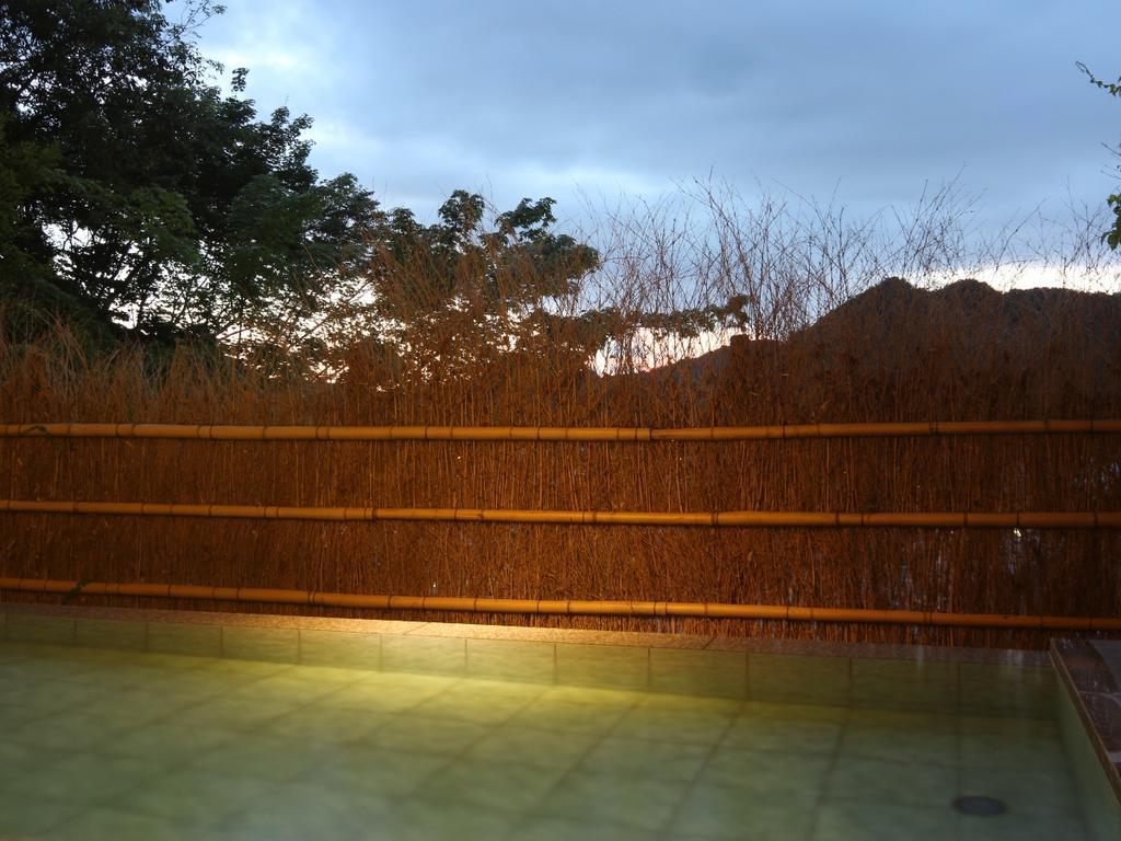 Kameya Ean Hotel Izunokuni Buitenkant foto