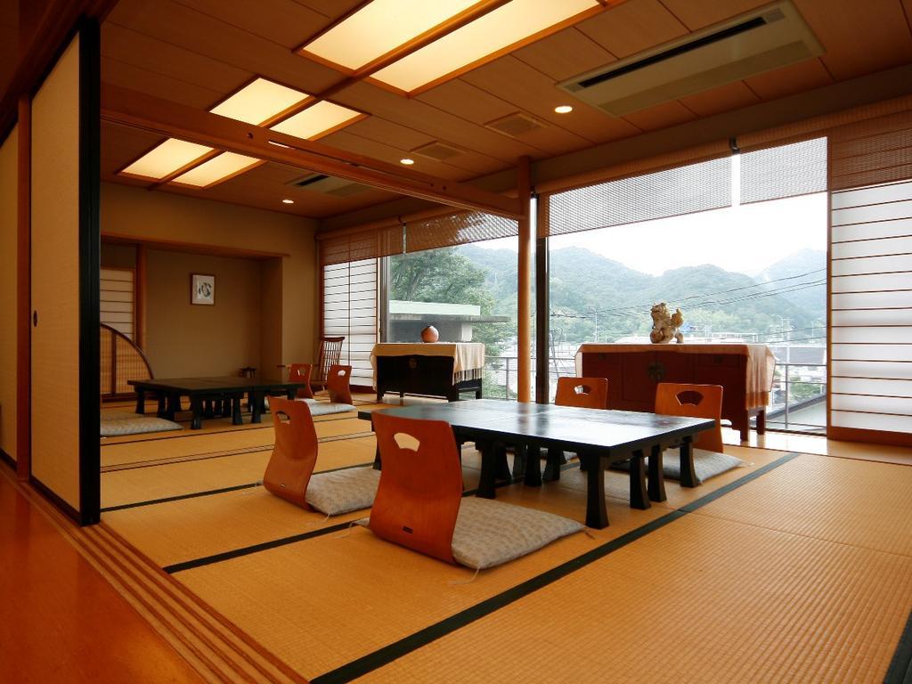 Kameya Ean Hotel Izunokuni Buitenkant foto